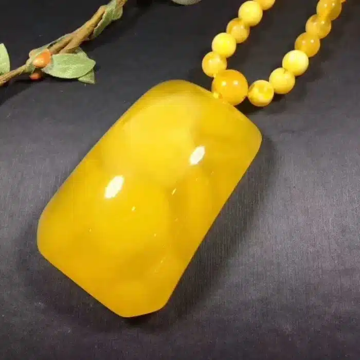 collier en ambre véritable 2