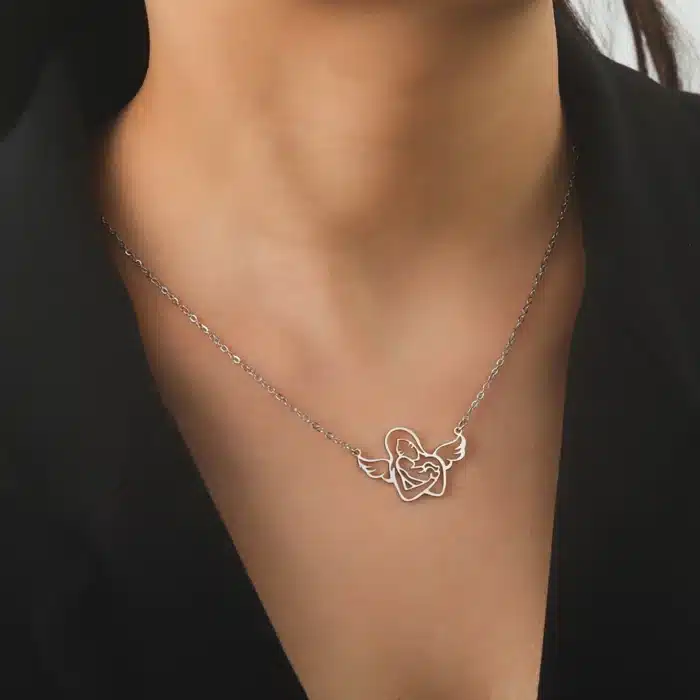 collier porte bonheur femme enceinte 3