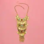 collier à plastron 5