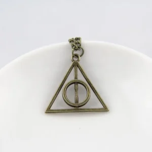 collier relique de la mort 2