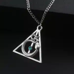 collier des reliques de la mort 1