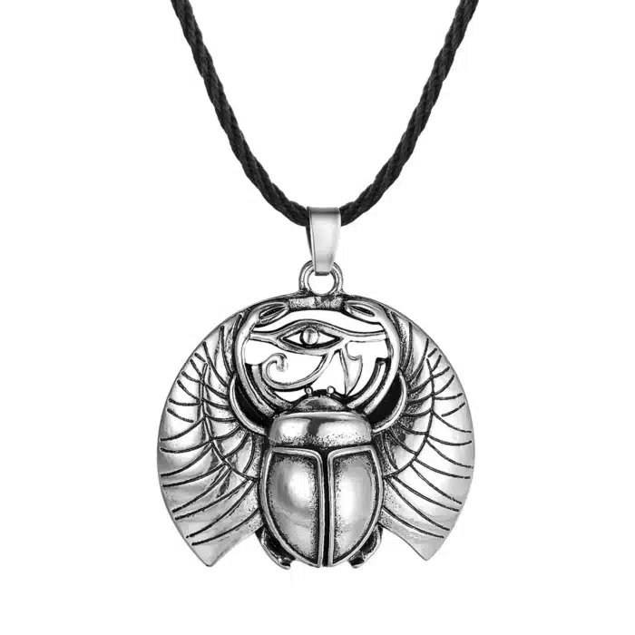 collier scarabée 1