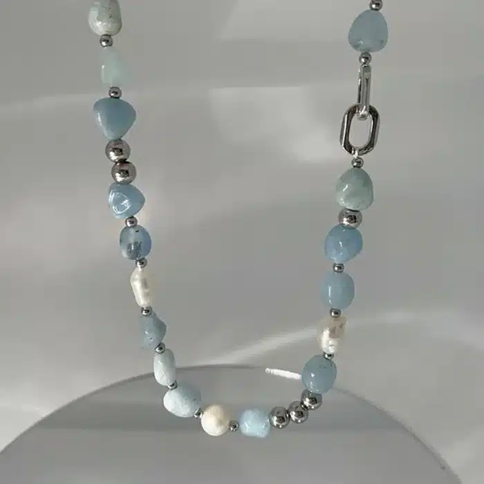 collier perles bleues 1