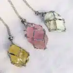 collier porte pierre​ 4