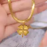 collier trefle a quatre feuille 4