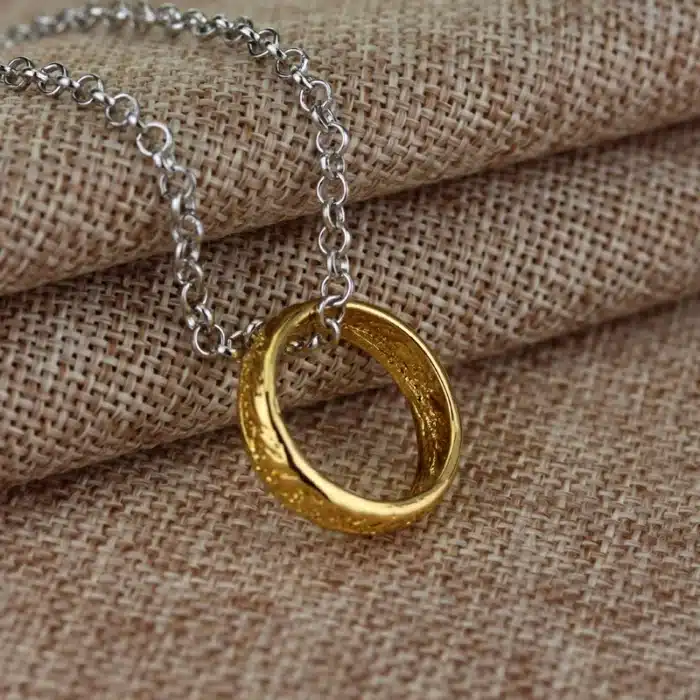 collier le seigneur des anneaux 2