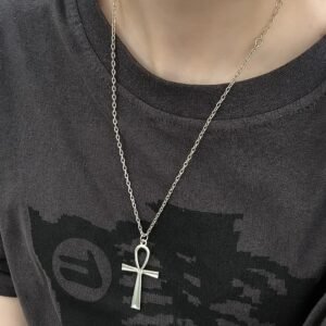 croix egyptienne collier​