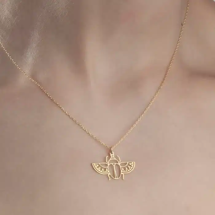 collier scarabée 3