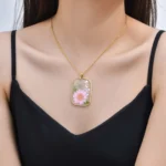 collier fleur sechees​ 2