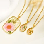 collier fleur sechees​ 1