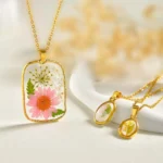 collier fleur sechees​ 4