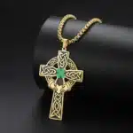 collier croix celtique​ 2