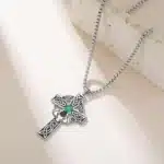 collier croix celtique​ 16