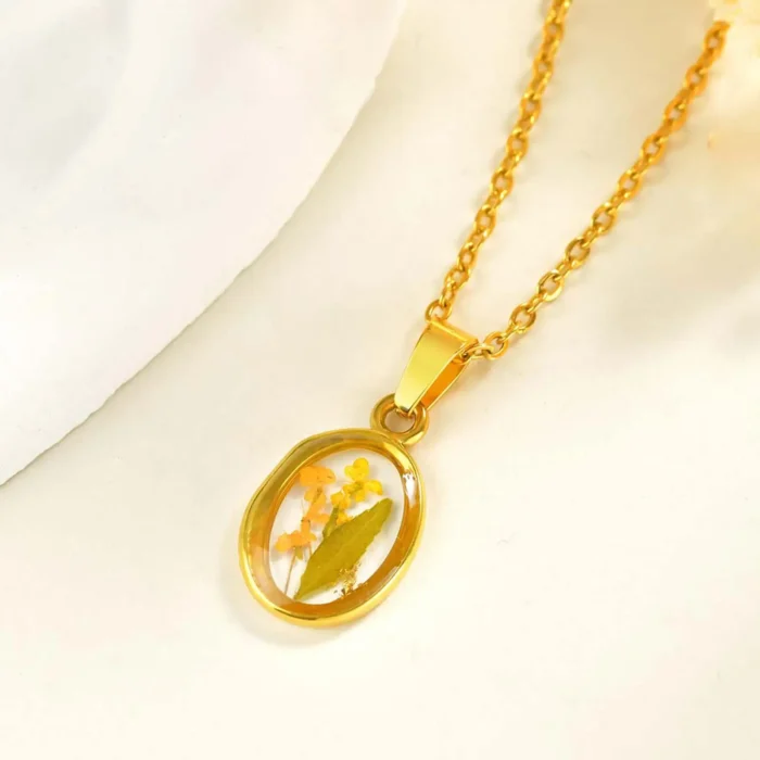 collier fleur sechees​ 8