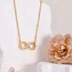collier avec symbole infini​ 4