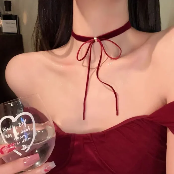 collier noeud papillon​ 1