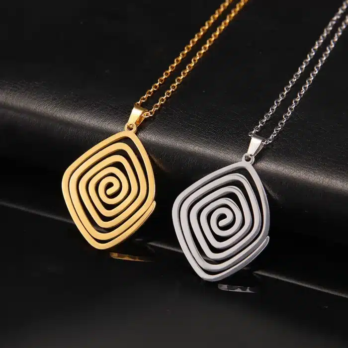 collier talisman grec 4