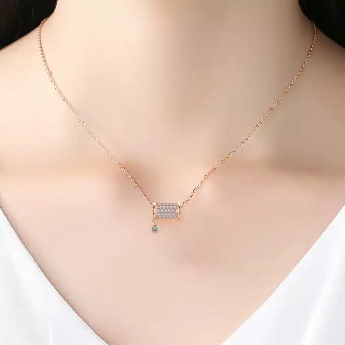 collier porte bonheur talisman 10