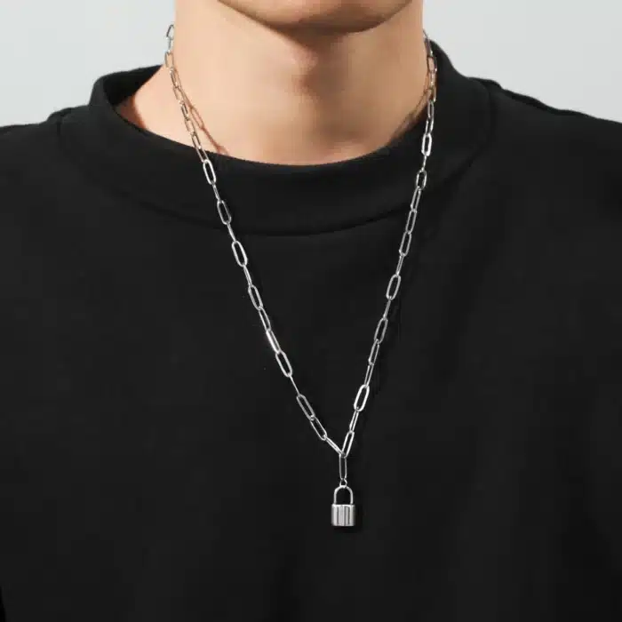 collier homme cadenas​ 2