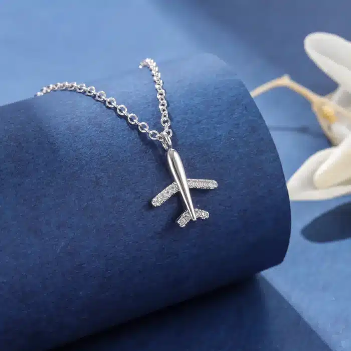 collier pendentif avion 1