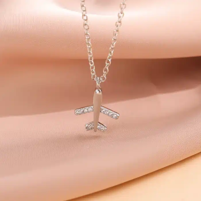 collier pendentif avion 4