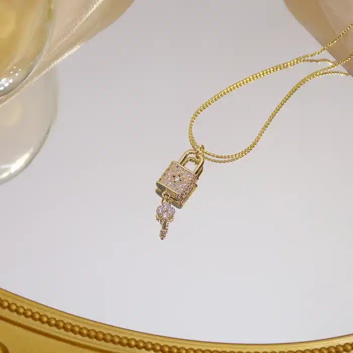 collier clé cadenas​ 5