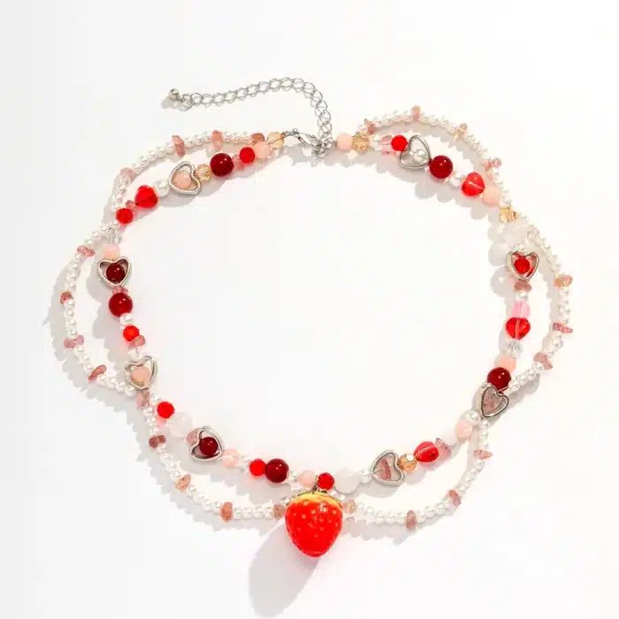 collier fantaisie fraise 5