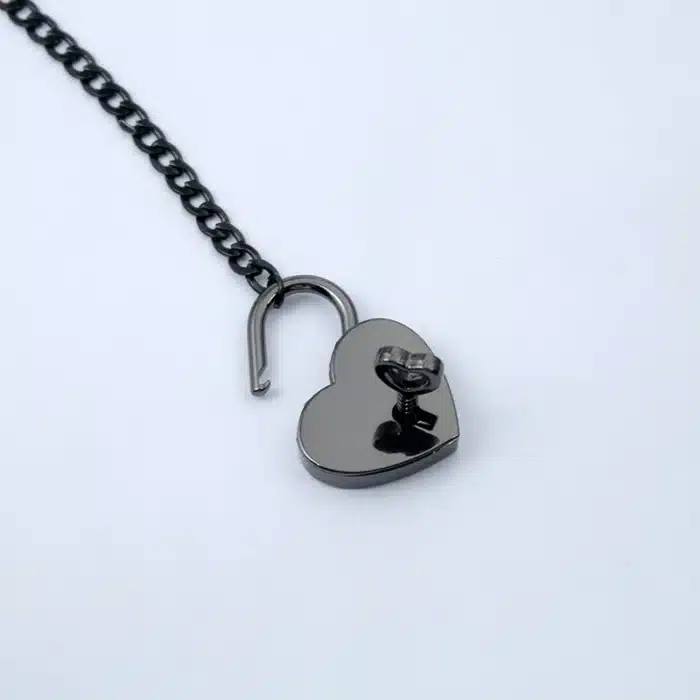 collier cadenas coeur​ 12