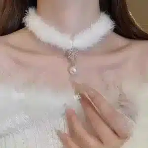 collier ras de cou hiver 8